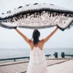 beach-towel-in-wind_925x