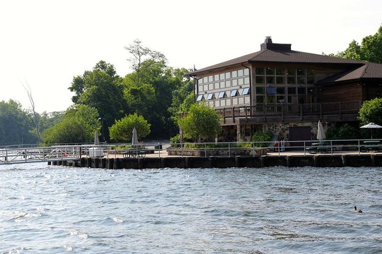 manasquan-reservoir-visitor